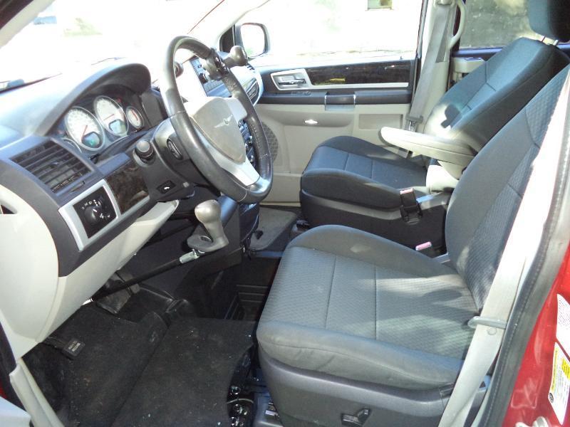 Dodge Grand Caravan SXT 2010
