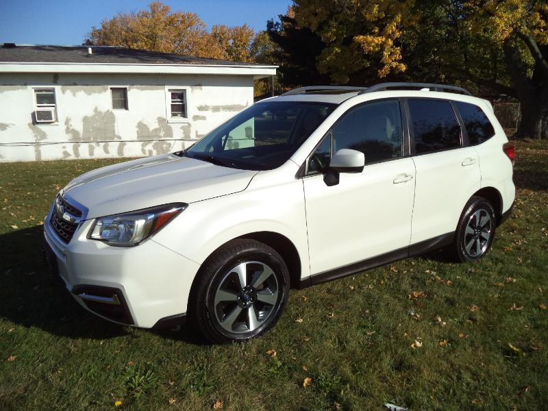Subaru Forester 2.5i Premium PZEV CVT 2017