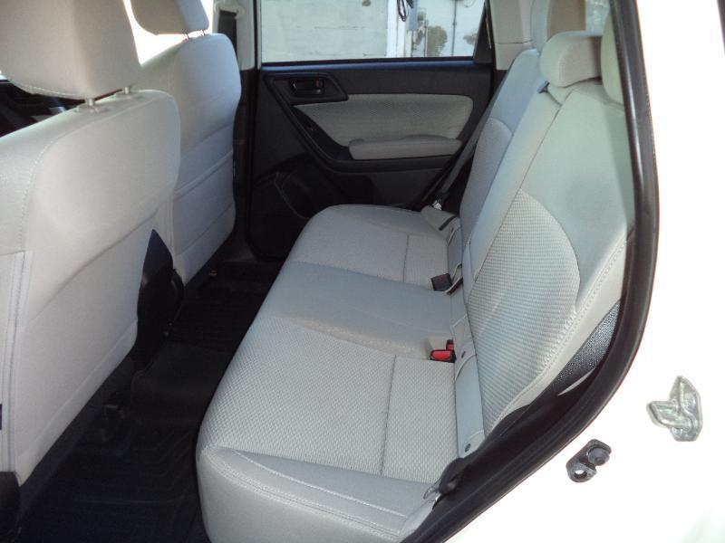 Subaru Forester 2.5i Premium PZEV CVT 2017