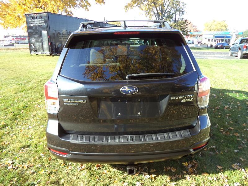 Subaru Forester 2.5i Premium PZEV CVT 2017