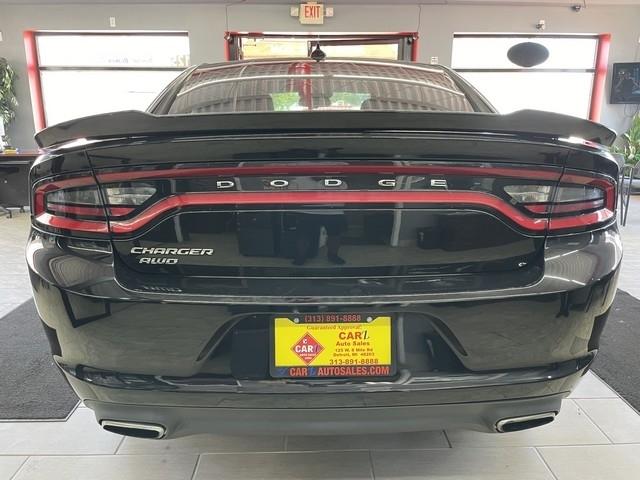 Dodge Charger 4dr Sdn SXT AWD 2015