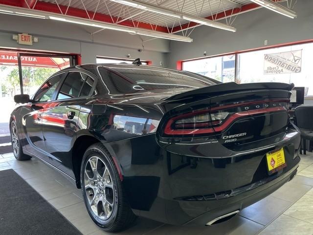 Dodge Charger 4dr Sdn SXT AWD 2015