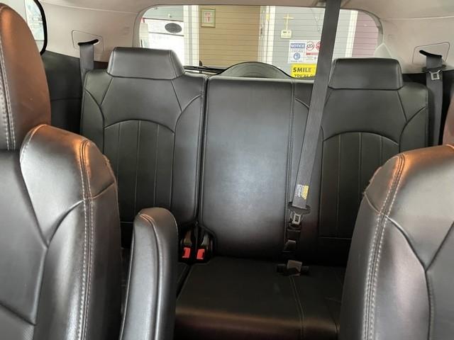 Buick Enclave AWD 4dr Leather 2016