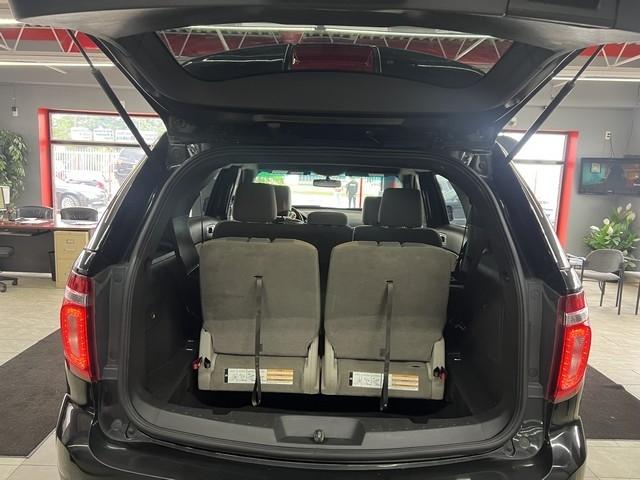 Ford Explorer 4WD 4dr XLT 2012