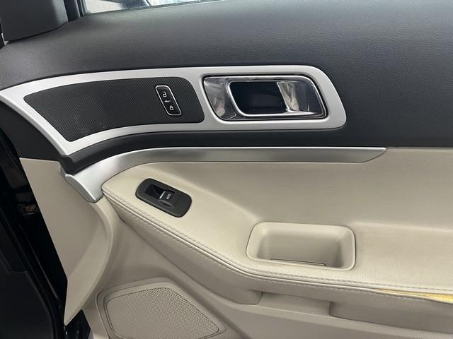 Ford Explorer 4WD 4dr XLT 2012