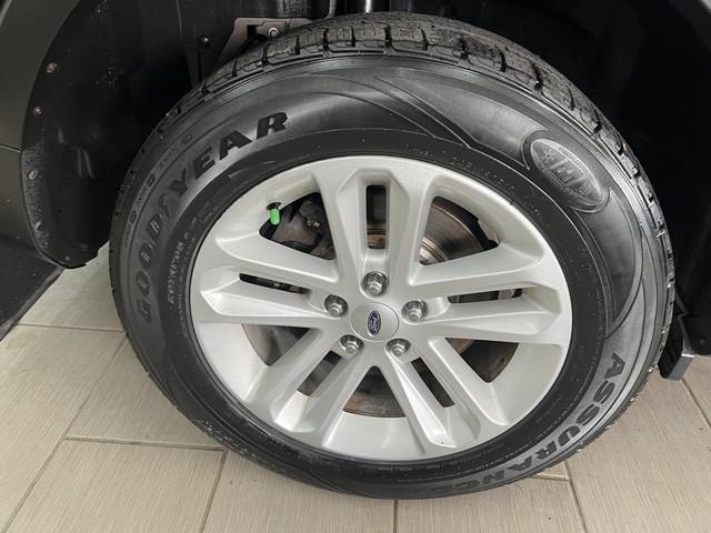 Ford Explorer 4WD 4dr XLT 2012