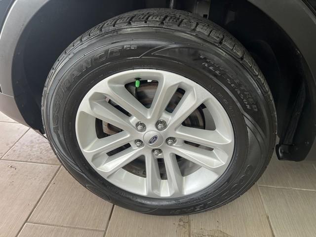 Ford Explorer 4WD 4dr XLT 2012