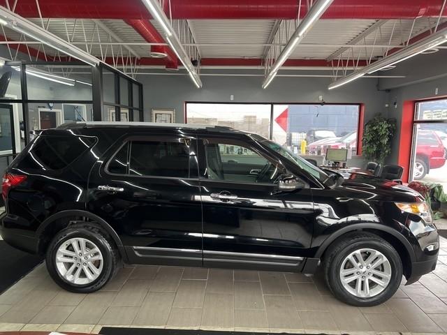 Ford Explorer 4WD 4dr XLT 2012