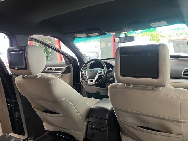 Ford Explorer 4WD 4dr XLT 2012