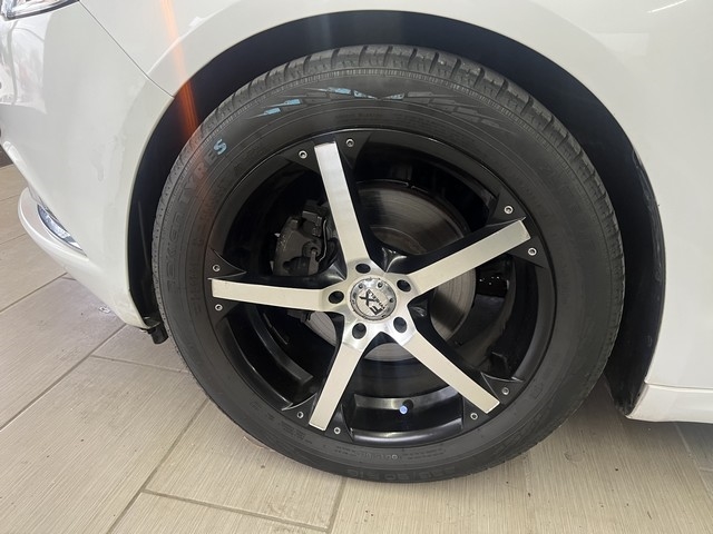 Ford Fusion Titanium FWD 2017