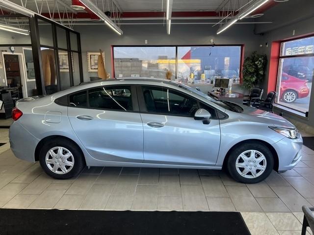 Chevrolet Cruze 4dr Sdn 1.4L LS w/1SB 2018