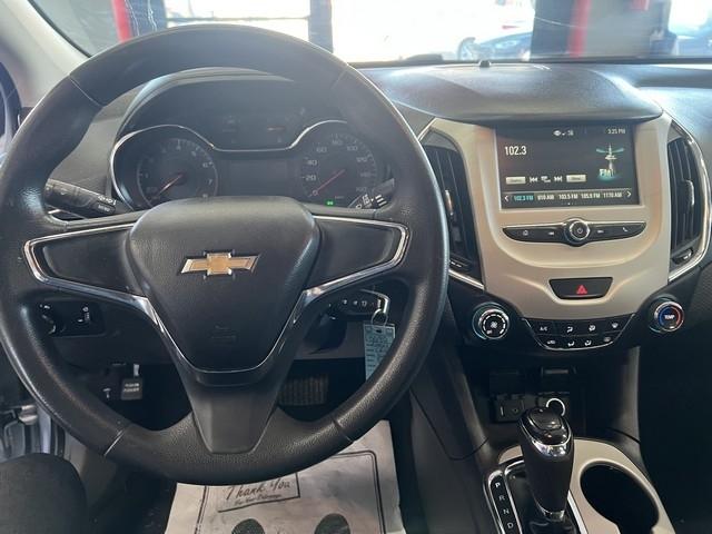 Chevrolet Cruze 4dr Sdn 1.4L LS w/1SB 2018
