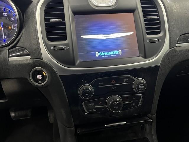 Chrysler 300 Limited RWD 2019