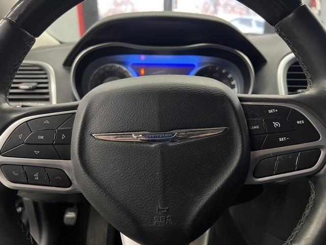 Chrysler 300 Limited RWD 2019