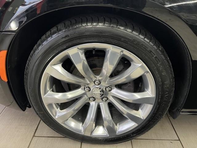 Chrysler 300 Limited RWD 2019