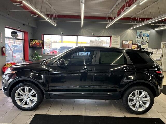 Land Rover Range Rover Evoque 5dr HB SE 2016 Land Rover Range Rover Evoque 5dr HB SE 2016