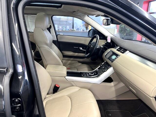 Land Rover Range Rover Evoque 5dr HB SE 2016 Land Rover Range Rover Evoque 5dr HB SE 2016