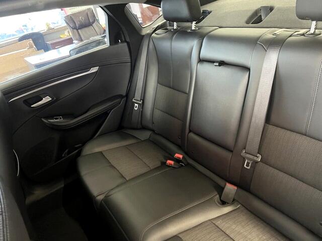Chevrolet Impala 4dr Sdn LT w/1LT 2019 Chevrolet Impala 4dr Sdn LT w/1LT 2019