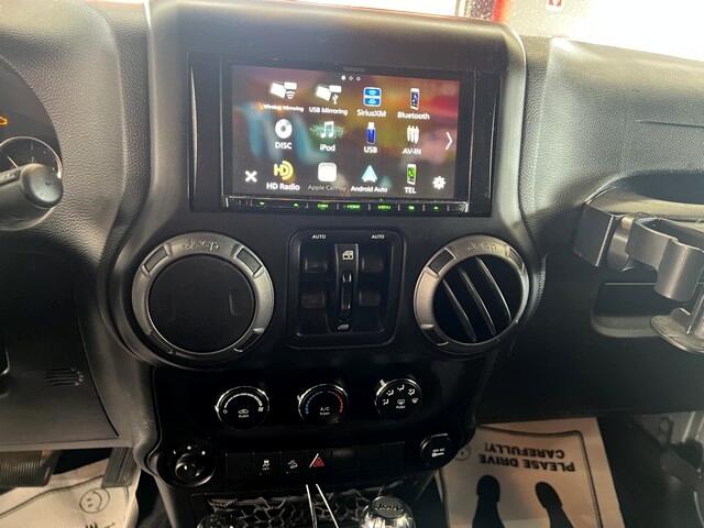 Jeep Wrangler Unlimited Sport 4x4 2017 Jeep Wrangler Unlimited Sport 4x4 2017