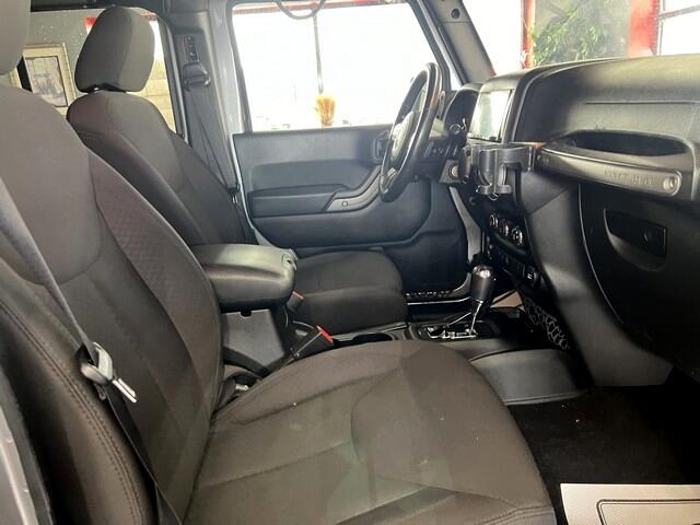 Jeep Wrangler Unlimited Sport 4x4 2017 Jeep Wrangler Unlimited Sport 4x4 2017
