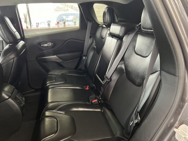 Jeep Cherokee Latitude Plus FWD 2019