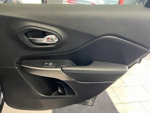 Jeep Cherokee Latitude Plus FWD 2019