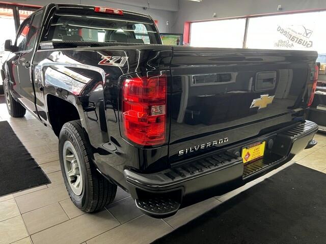 Chevrolet Silverado 1500 4WD Double Cab 143.5" Work Truck 2015 Chevrolet Silverado 1500 4WD Double Cab 143.5" Work Truck 2015