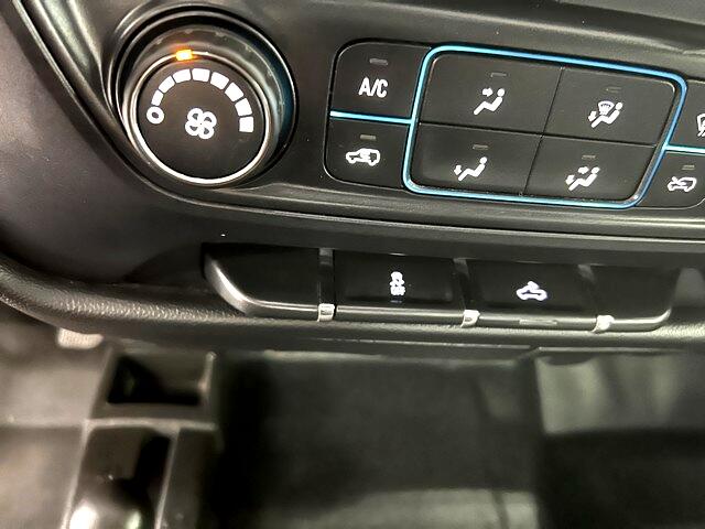 Chevrolet Silverado 1500 4WD Double Cab 143.5" Work Truck 2015 Chevrolet Silverado 1500 4WD Double Cab 143.5" Work Truck 2015