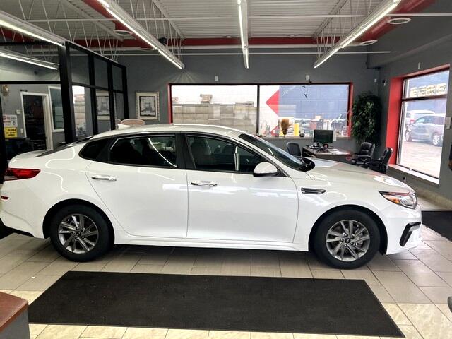 Kia Optima LX Auto 2020 Kia Optima LX Auto 2020