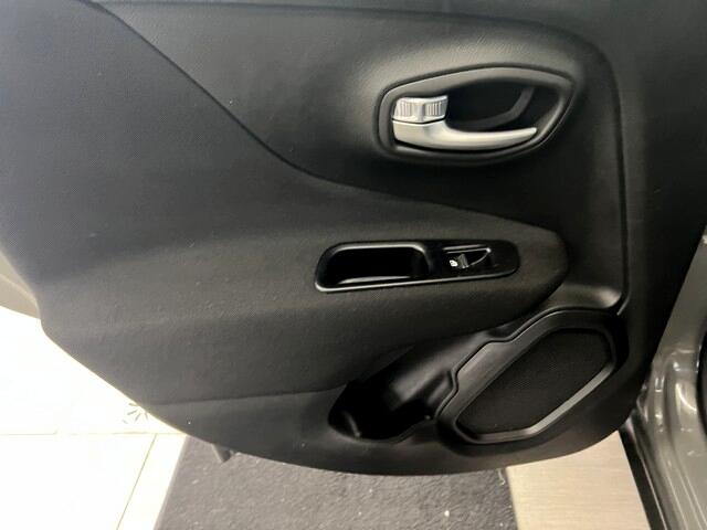 Jeep Renegade Sport 4x4 2020 Jeep Renegade Sport 4x4 2020