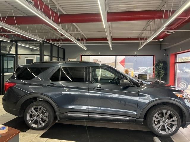 Ford Explorer XLT 4WD 2022