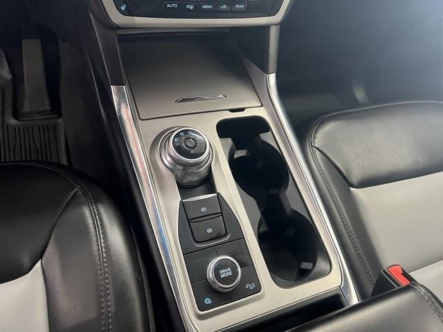 Ford Explorer XLT 4WD 2022