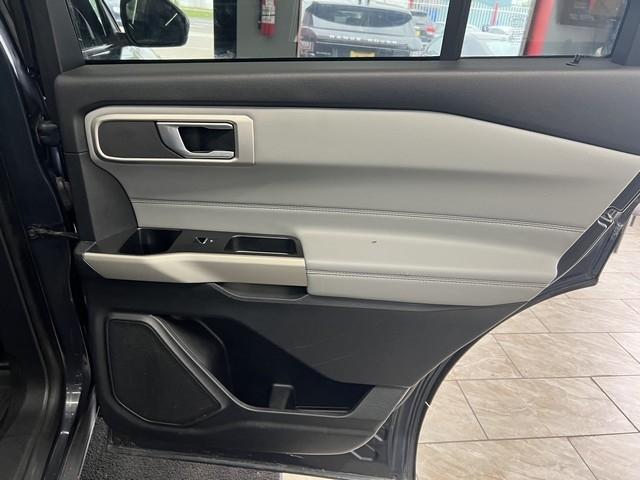 Ford Explorer XLT 4WD 2022