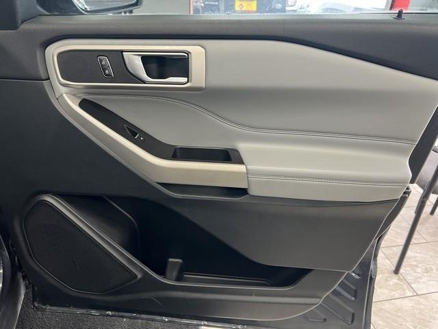 Ford Explorer XLT 4WD 2022