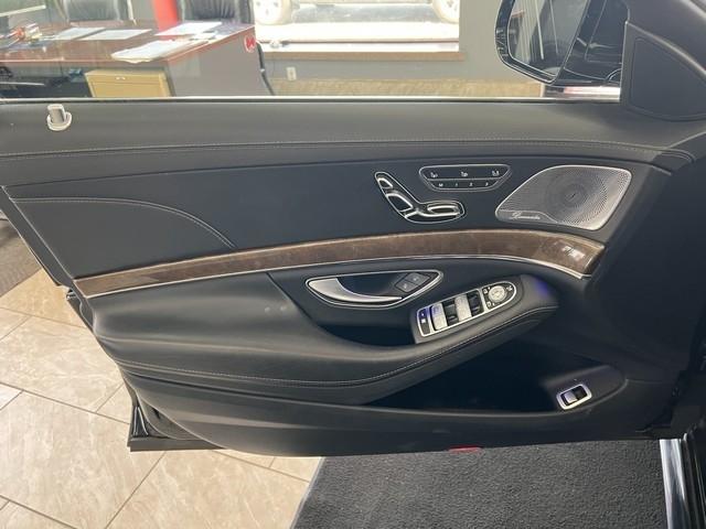 Mercedes-Benz S-Class 4dr Sdn S 550 4MATIC 2016