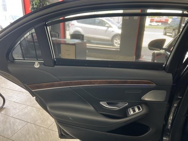 Mercedes-Benz S-Class 4dr Sdn S 550 4MATIC 2016