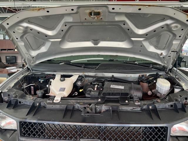 Chevrolet Express Cargo Van RWD 2500 135" 2017