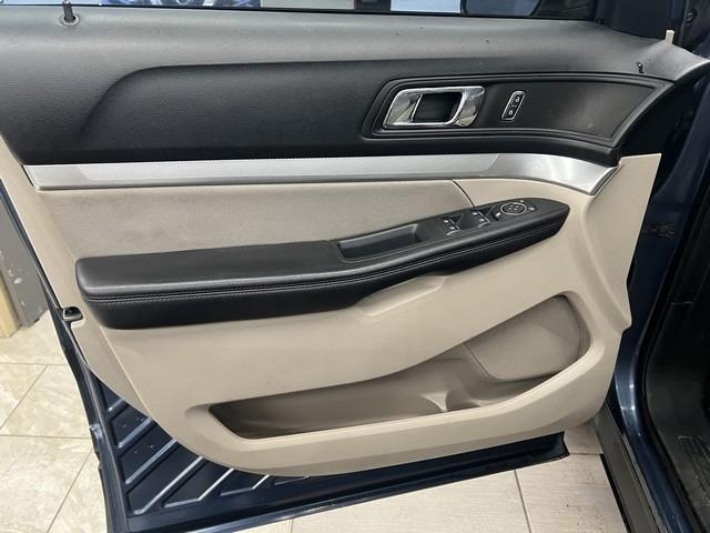 Ford Explorer Base FWD 2019