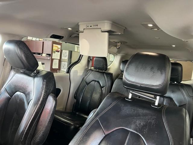 Chrysler Pacifica Touring-L FWD 2017