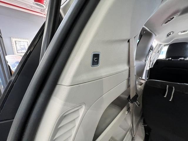 Chrysler Pacifica Touring-L FWD 2017