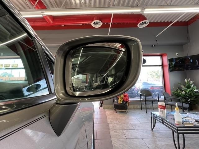 Chrysler Pacifica Touring-L FWD 2017