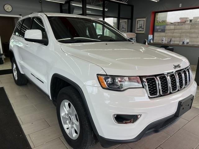 Jeep Grand Cherokee Laredo 4x4 2017