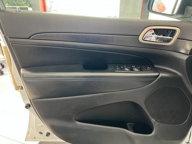 Jeep Grand Cherokee Laredo 4x4 2017