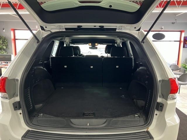Jeep Grand Cherokee Laredo 4x4 2017