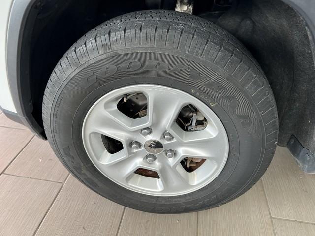 Jeep Grand Cherokee Laredo 4x4 2017