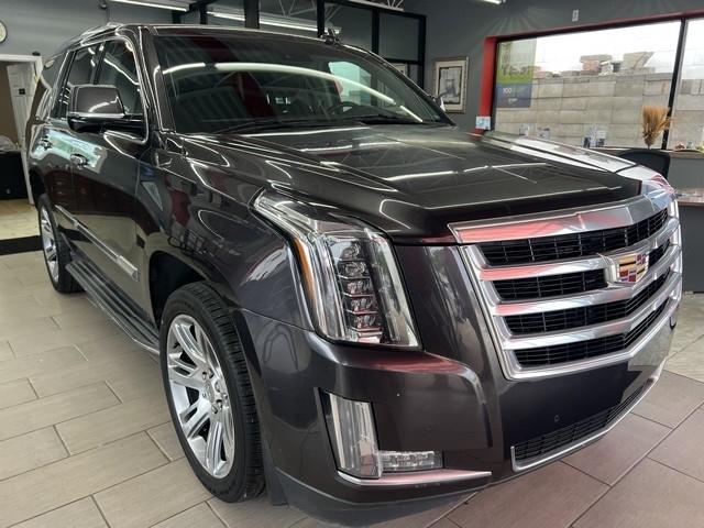 Cadillac Escalade 4WD 4dr Luxury 2015