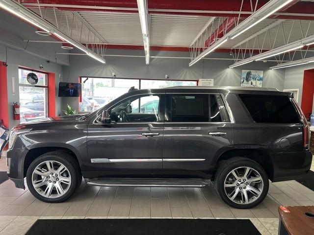 Cadillac Escalade 4WD 4dr Luxury 2015