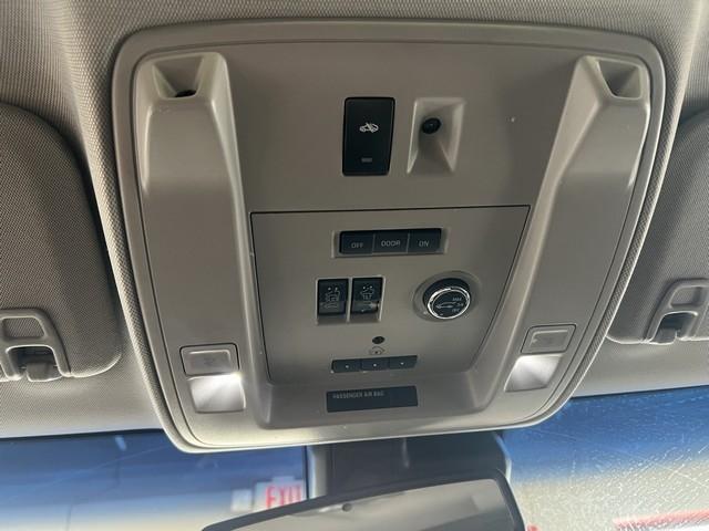 Cadillac Escalade 4WD 4dr Luxury 2015