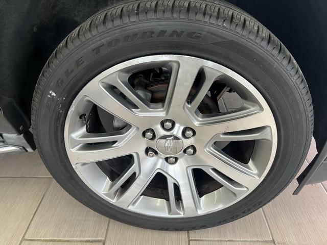 Cadillac Escalade 4WD 4dr Luxury 2015
