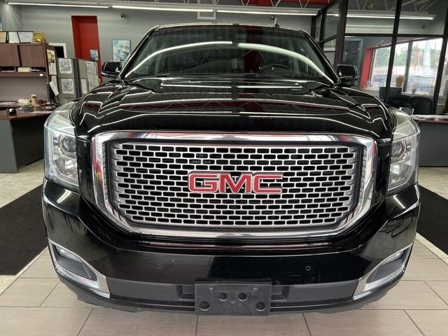 GMC Yukon XL 4WD 4dr Denali 2017